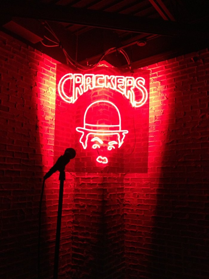 Crackers Comedy Club